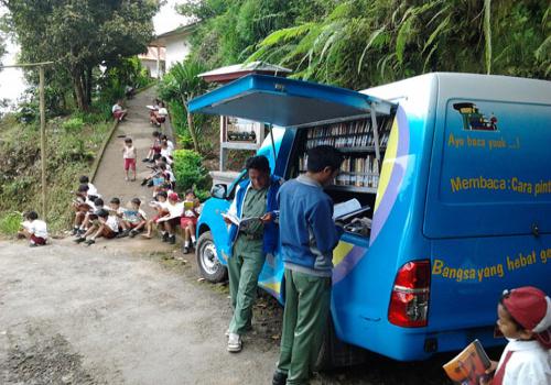 Foto Kegiatan Perpustakaan Keliling Tahun 2013