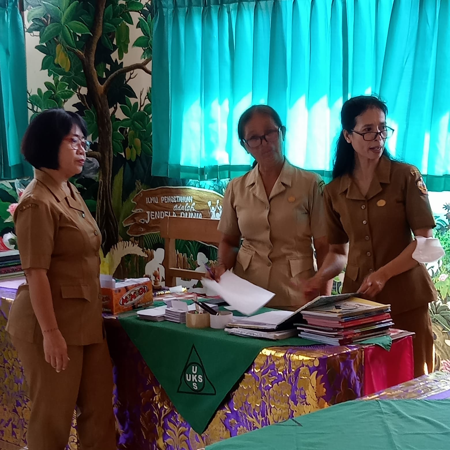 PEMBINAAN PERPUSTAKAAN DI SDN 1 KAYUBIHI