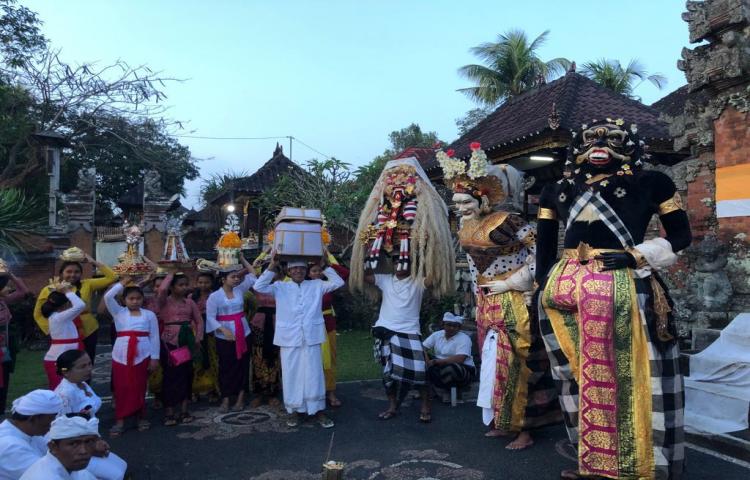 Arsip Statis : Barong Landung (Ratu Gede Landung) Pura Penataran Sima Siladan, Tamanbali, Bangli