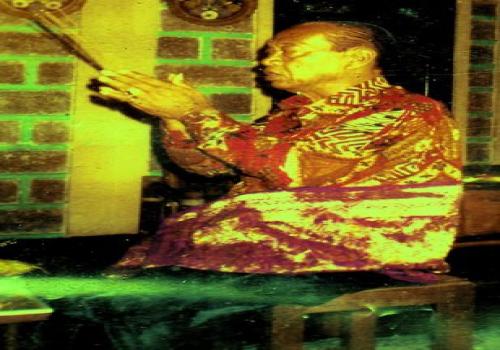 Seniman Wayang Dewa Rai Mesi (Alm.)