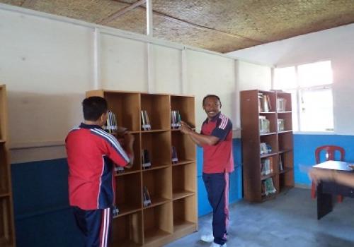 Penataan Koleksi di Rumah Pintar Tunas Muda Desa Katung ,Kintamani