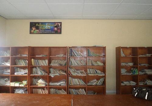 kondisi perpustakaan SDN 1 Tamanbali